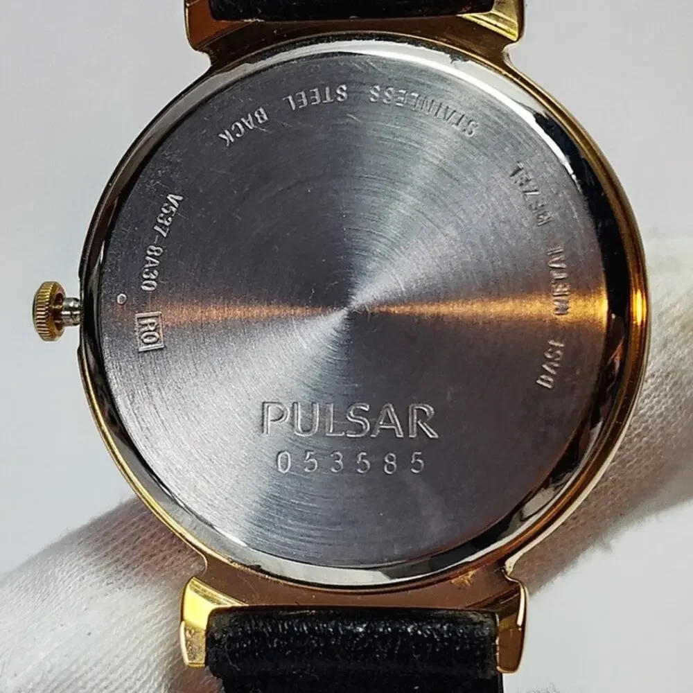 Vintage Mickey Mouse Pulsar Watch Gold Tone Black Dial Date